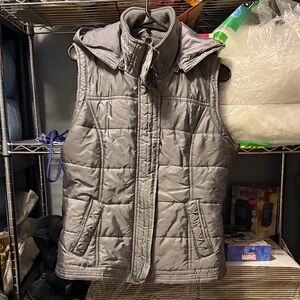 New York & Company Gray Quilted Vest